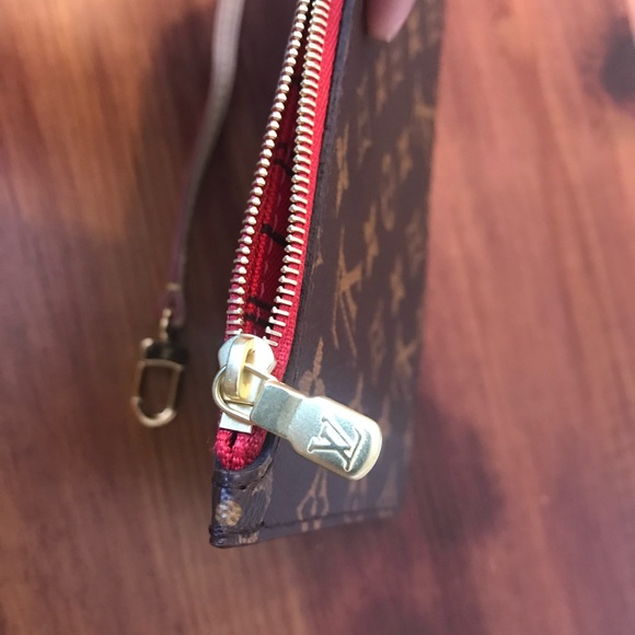 Authentic Louis Vuitton Neverfull GM monogram red cherry lining NEW - Picture 8 of 10